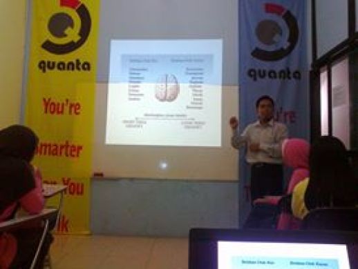 Training Hypnolearning Bimbel Quanta Makassar