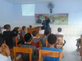 Training Hypnosis Darul Aman Makassar